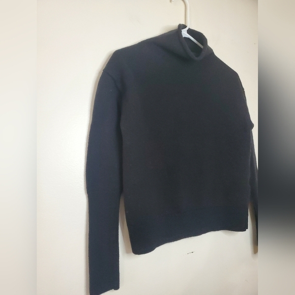 Aritzia Wilfred Cyprie Black Merino Wool Mockneck Sweater Size Medium - Picture 2 of 12